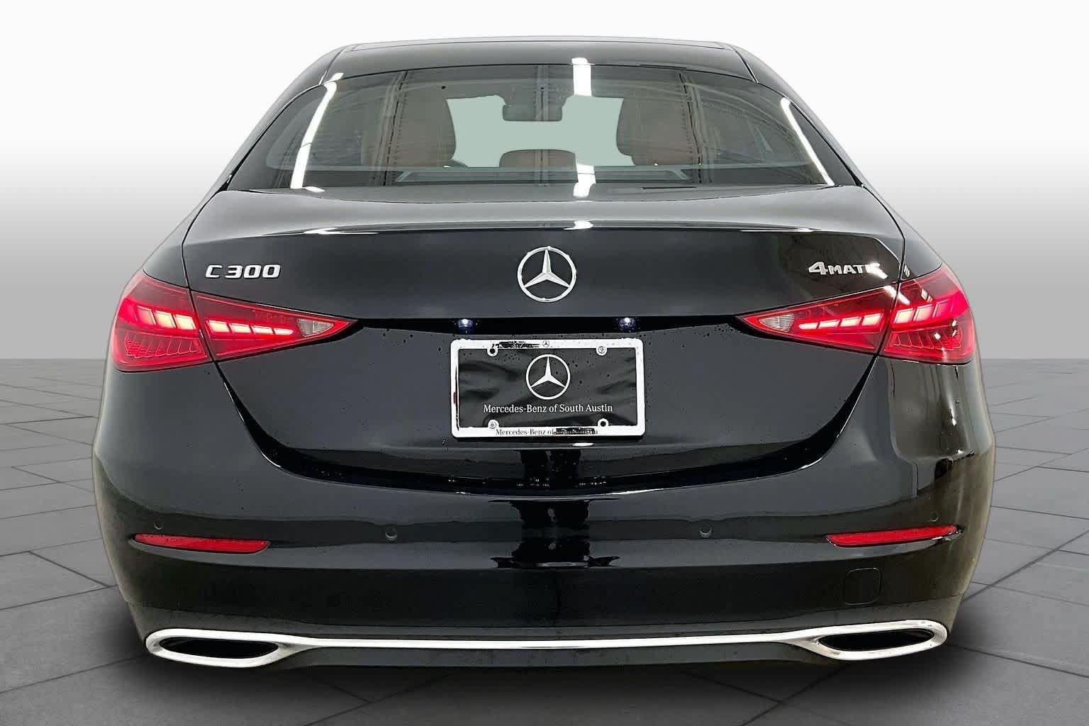 Used 2023 Mercedes-Benz C 300 4MATIC Sedan image 5