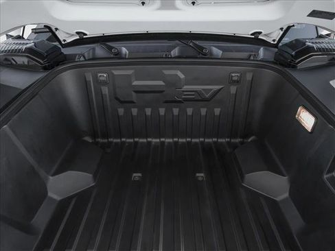 New 2026 GMC Hummer EV SUV image 8