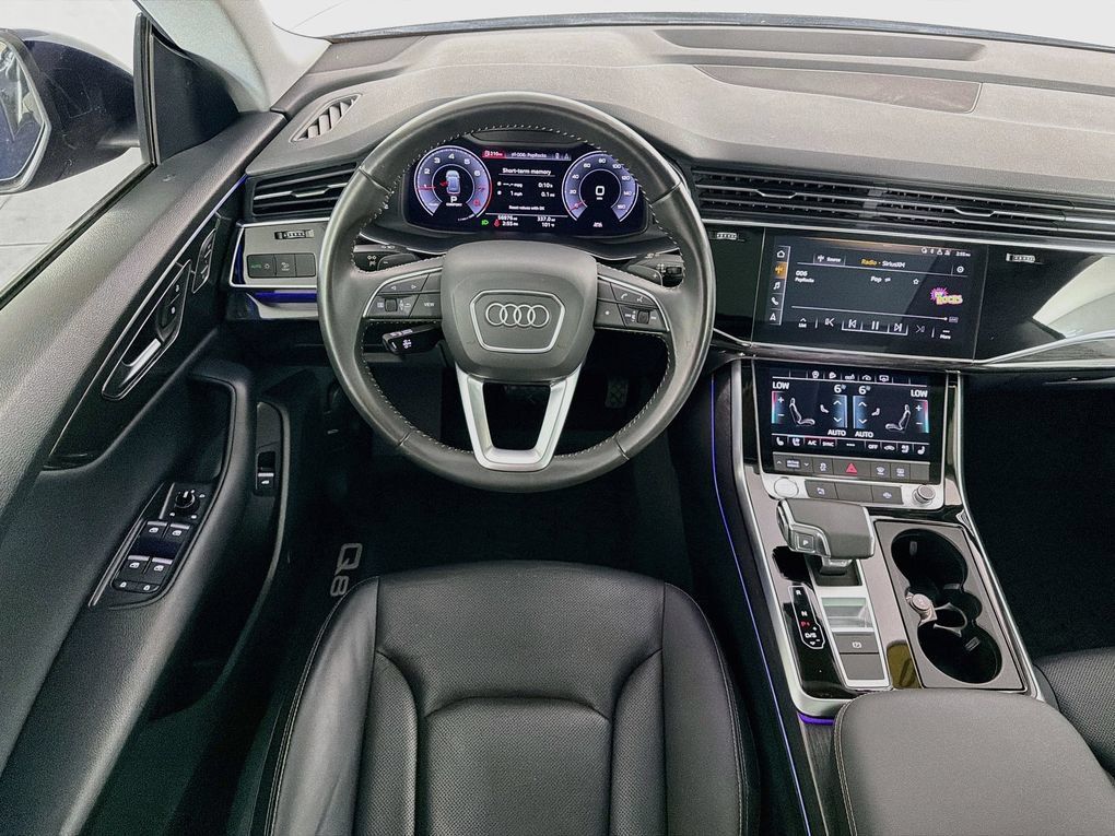 Used 2020 Audi Q8 Premium Plus AWD/4WD image 18