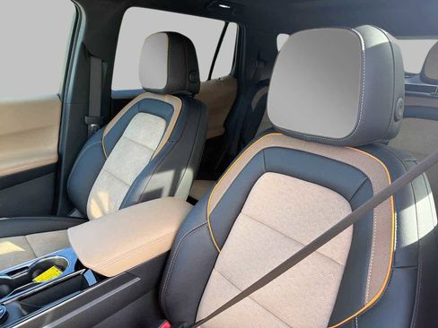 New 2026 Chevrolet Equinox ACTIV w/ Convenience Package III image 20