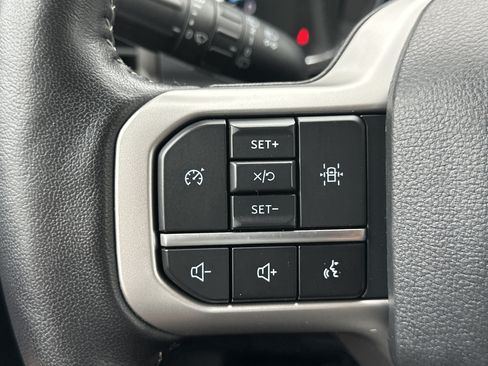 Used 2024 Ford Expedition Max XLT AWD/4WD image 27