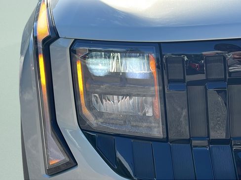 New 2027 Kia Seltos EX FWD image 9