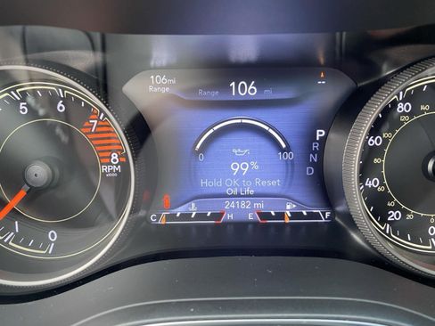 Used 2021 Jeep Cherokee Limited AWD/4WD image 16