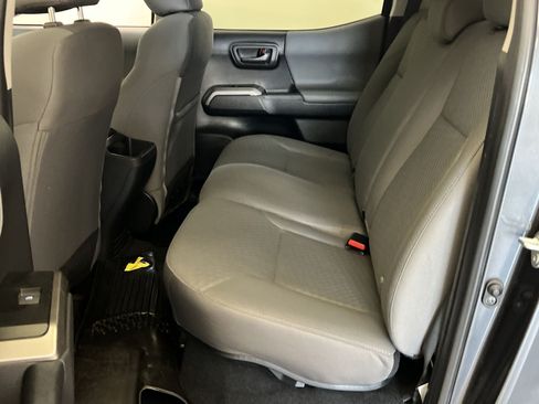 Used 2023 Toyota Tacoma SR5 AWD/4WD image 24