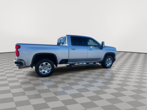 Used 2020 Chevrolet Silverado 2500 LTZ w/ LTZ Premium Package image 8