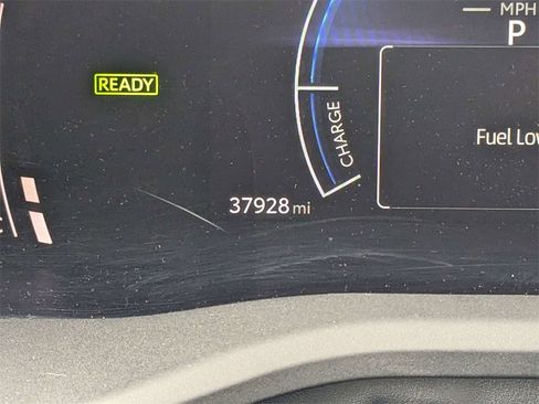 Used 2025 Toyota Camry LE image 15