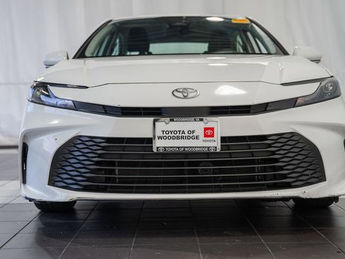 Used 2025 Toyota Camry LE image 2