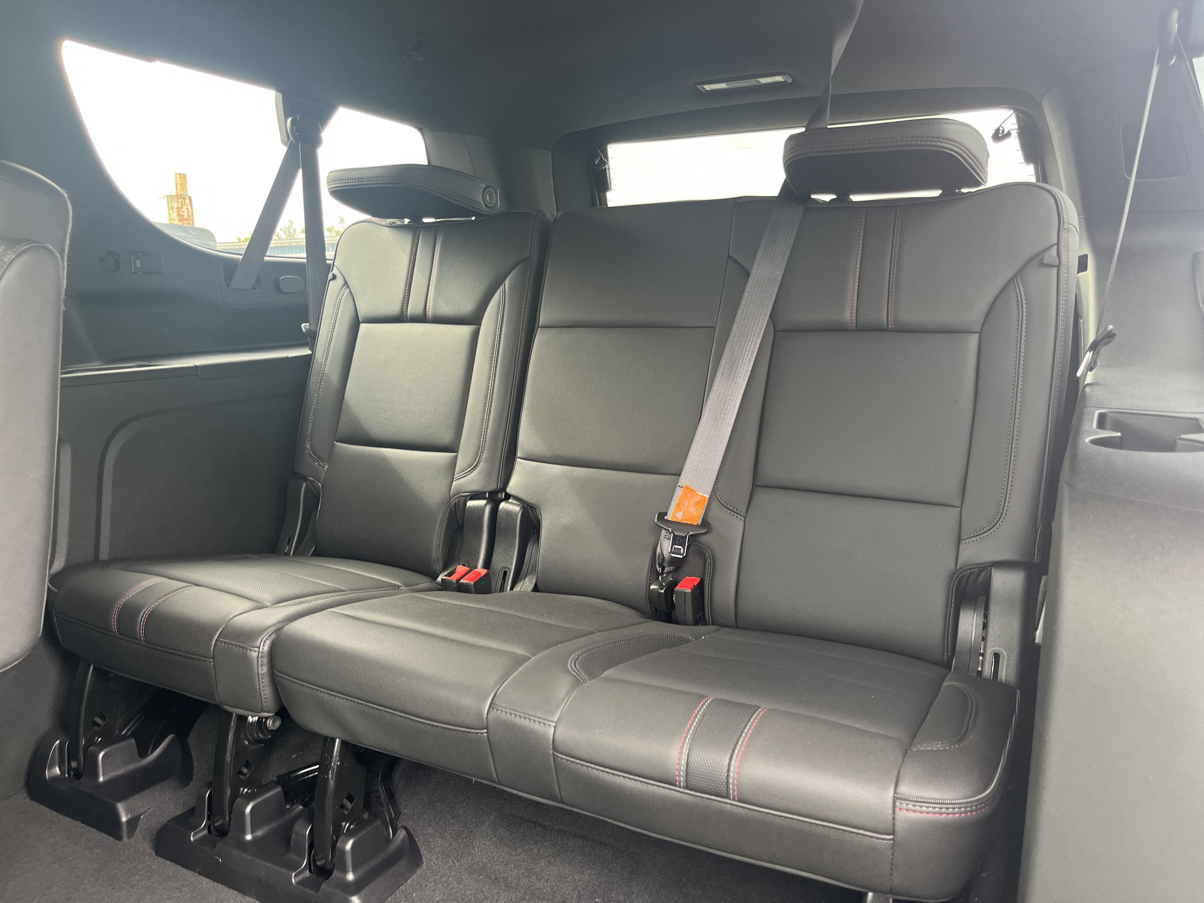 Used 2024 Chevrolet Suburban RST w/ Luxury Package AWD/4WD image 26