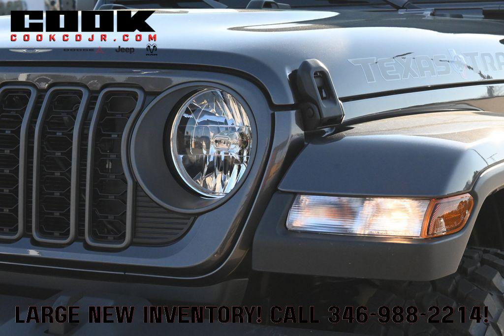 New 2026 Jeep Gladiator Sport AWD/4WD image 26