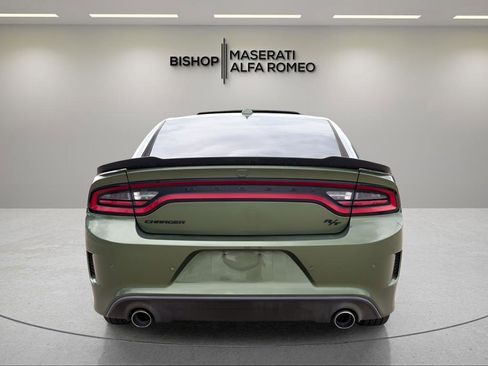 Used 2022 Dodge Charger R/T w/ Plus Group RWD image 4