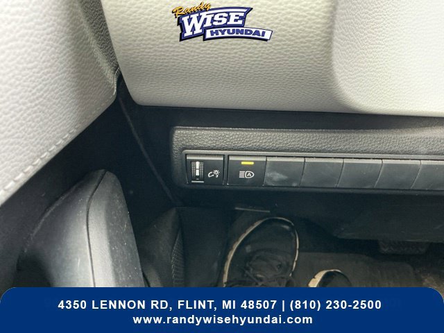 Used 2025 Toyota Corolla SE w/ SE Package FWD image 18