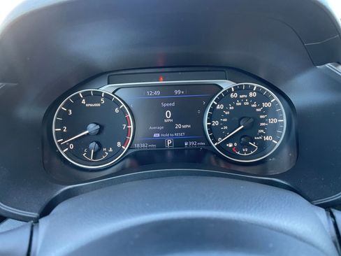 Used 2025 Nissan Altima 2.5 SV image 41