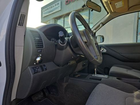 Used 2012 Suzuki Equator Sport AWD/4WD image 39