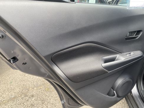 Used 2024 Nissan Kicks S FWD image 15