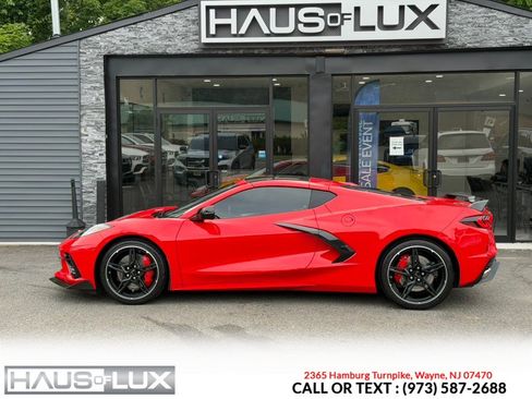 Used 2020 Chevrolet Corvette Stingray Premium Cpe w/ 3LT Preferred Equipment Group RWD image 5