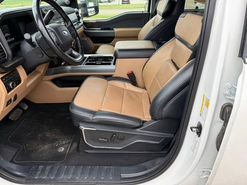 Used 2024 Ford F350 Lariat w/ Lariat Ultimate Package AWD/4WD image 5