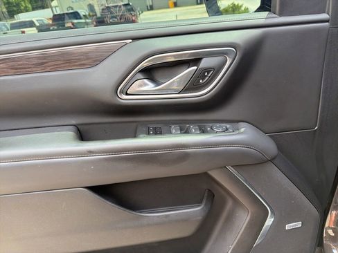 Used 2021 Chevrolet Tahoe Z71 AWD/4WD image 13