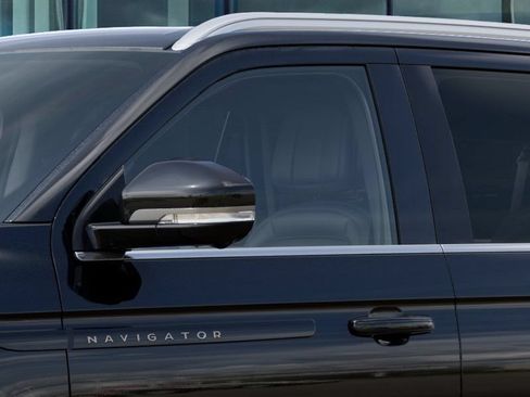 New 2027 Lincoln Navigator L Black Label RWD image 20