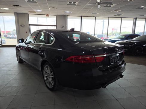 Used 2016 Jaguar XF Prestige image 5