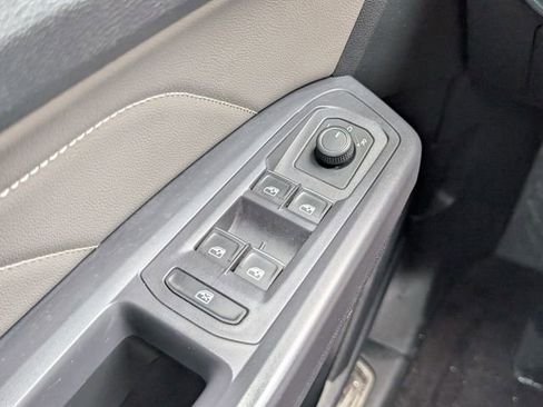 Certified 2021 Volkswagen Atlas SEL R-Line FWD image 29