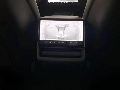 Used 2024 Tesla Model 3 Standard Range RWD image 64