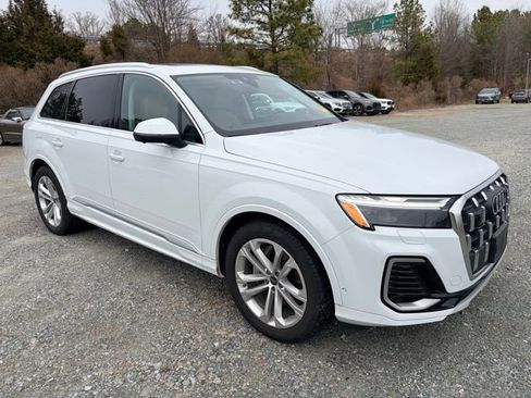 Certified 2026 Audi Q7 3.0T Premium Plus w/ Premium Plus Package AWD/4WD image 3