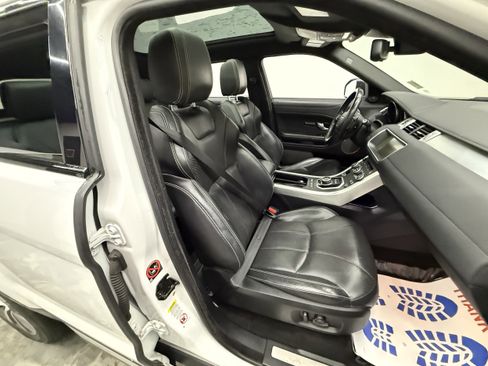 Used 2017 Land Rover Range Rover Evoque HSE image 23