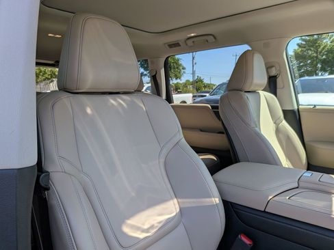 Used 2026 INFINITI QX80 Pure w/ Cargo Package AWD/4WD image 40