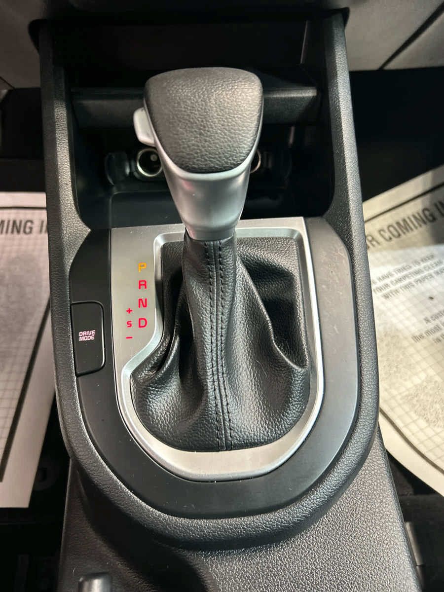 Used 2023 Kia Forte LXS w/ LXS Technology Package FWD image 7