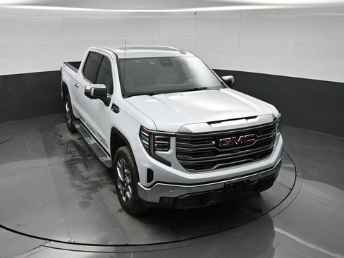 New 2026 GMC Sierra 1500 SLT w/ SLT Premium Plus Package AWD/4WD image 22
