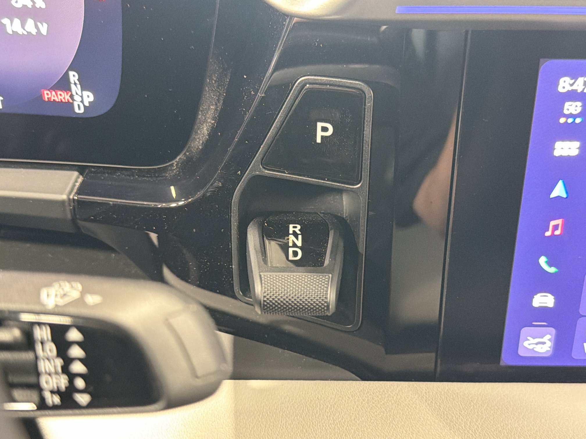 Certified 2026 Porsche Macan 4S Electric AWD/4WD image 29