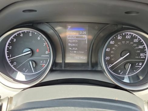 Used 2023 Toyota Camry SE FWD image 18