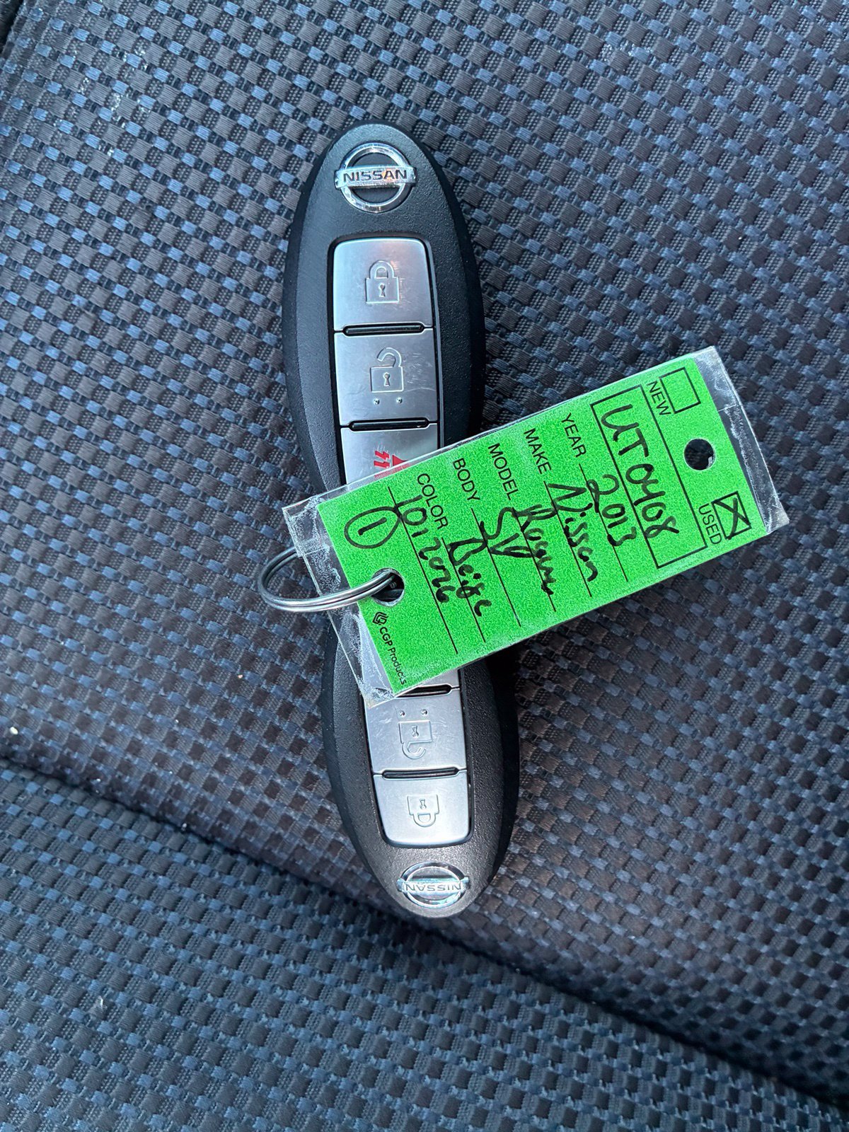 Used 2013 Nissan Rogue SV AWD/4WD image 13
