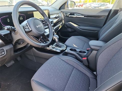 New 2026 Kia Seltos S image 12