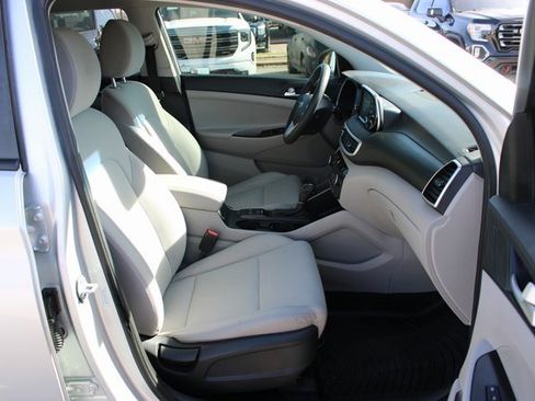 Used 2019 Hyundai Tucson SEL w/ Cargo Package image 6