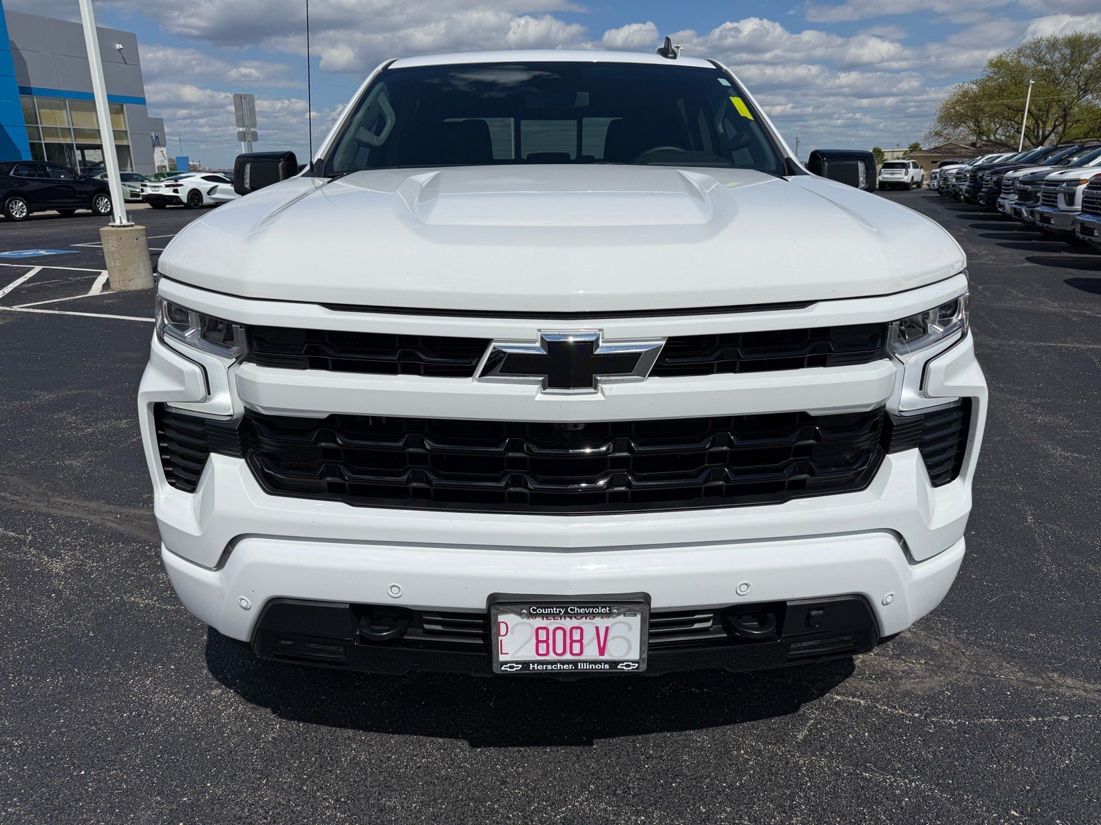 Used 2025 Chevrolet Silverado 1500 RST AWD/4WD image 8
