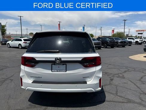 Used 2025 Honda Odyssey Touring image 8