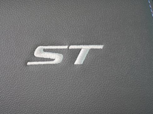 New 2026 Buick Encore GX Sport Touring w/ Advanced Technology Package image 27