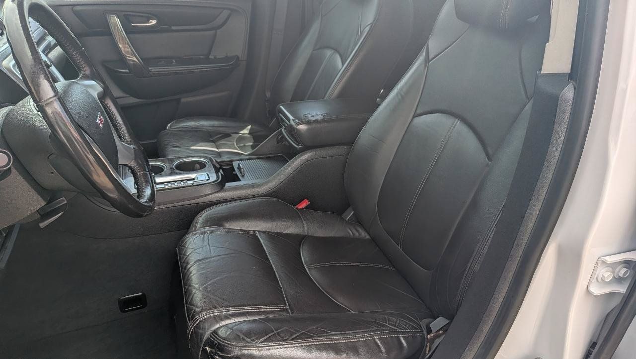 Used 2016 GMC Acadia SLT w/ Premium Edition FWD image 9