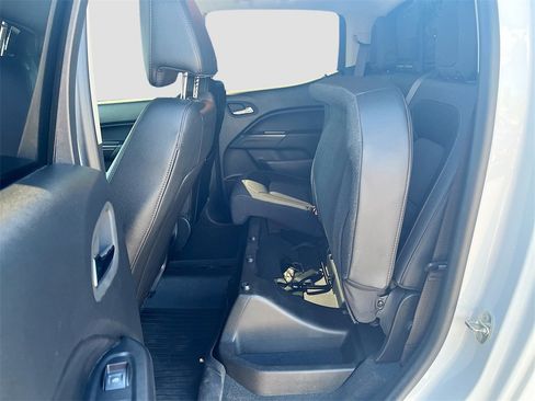 Used 2022 GMC Canyon AT4 w/ Trailering Package image 23