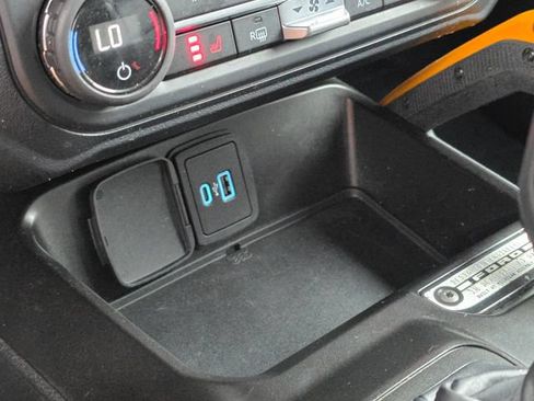 Used 2023 Ford Bronco Badlands AWD/4WD image 33