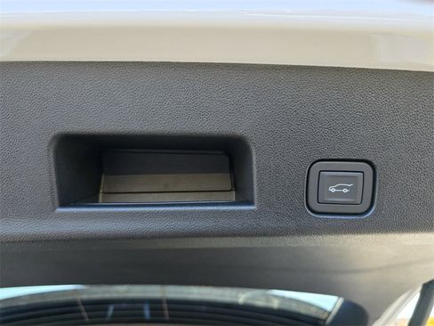 New 2026 GMC Acadia Elevation w/ Elevation Premium Package image 31