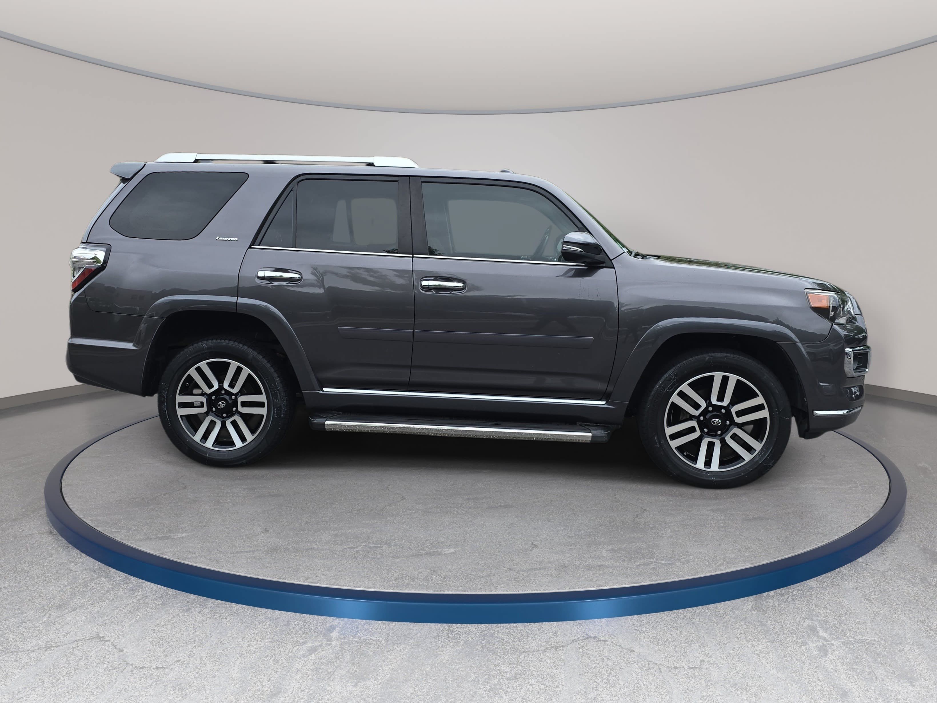 Used 2016 Toyota 4Runner Limited AWD/4WD image 4