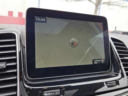 Used 2018 Mercedes-Benz GLE 43 AMG 4MATIC image 24