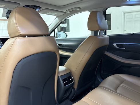 Used 2025 Hyundai Sonata Limited image 14