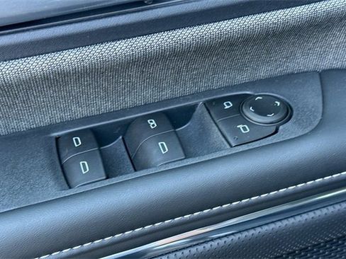 New 2026 GMC Sierra EV Elevation image 12