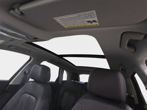 Certified 2023 Audi Q5 2.0T Premium Plus w/ Premium Plus Package image 25