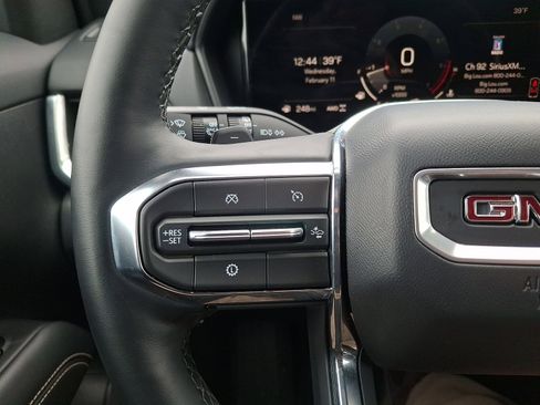 Used 2025 GMC Terrain Elevation image 20