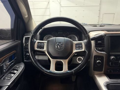 Used 2016 RAM 3500 Laramie AWD/4WD image 27