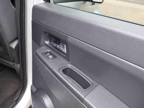 Used 2009 Jeep Liberty Rocky Mountain AWD/4WD image 23